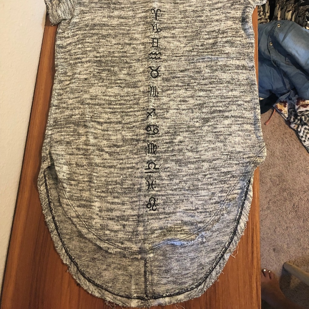 Aeropostale Shirt - Grey